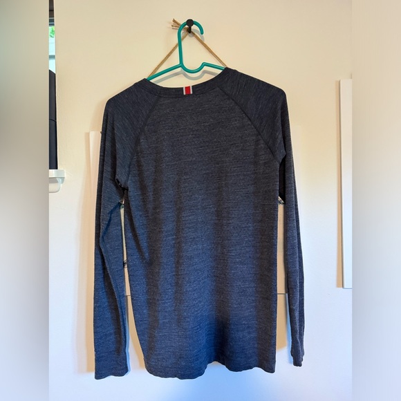 Tracksmith Tops - Tracksmith - Brighton Base Layer - Navy, L